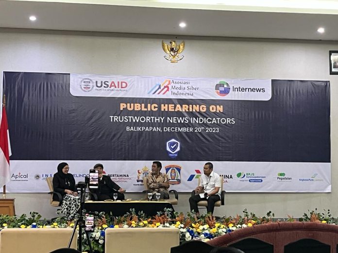 AMSI dengan dukungan Internews dan USAID MEDIA mengadakan diskusi terbuka tentang Trustworthy News Indicators, dengan tema Kolaborasi Tangkal Hoax Jelang Pemilu 2024, Rabu (20/12) f, AMSI