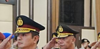 Kapolri Naikkan Pangkat Kapolda Kepri Yan Fitri Jadi Bintang Dua Kapolda Kepri Drs. Yan Fitri Halimansyah resmi mendapatkan kenaikan pangkat dari Brigjen Pol menjadi Irjen Pol. Upacara Korps Raport dipimpin langsung Kapolri Jenderal Listyo Sigit Prabowo pada Jumat (22/12) f, Humas Polri