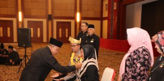 Wakapolri Akan Dianugerahi Dato Seri Sakti Bhayangkara Utama oleh LAM Gladi Resik dilaksanakan oleh beberapa jajaran Kepolisian Polda Kepri, Polresta Tanjungpinang, unsur Pemerintah Provinsi Kepri dan LAM Provinsi Kepri/Tanjungpinang, Kamis (25/1) guna lancarnya perhelatan kunjungan Wakapolri, Komjen Pol. Drs. Agus Andrianto ke Tanjungpinang f,Polresta Tanjungpinang