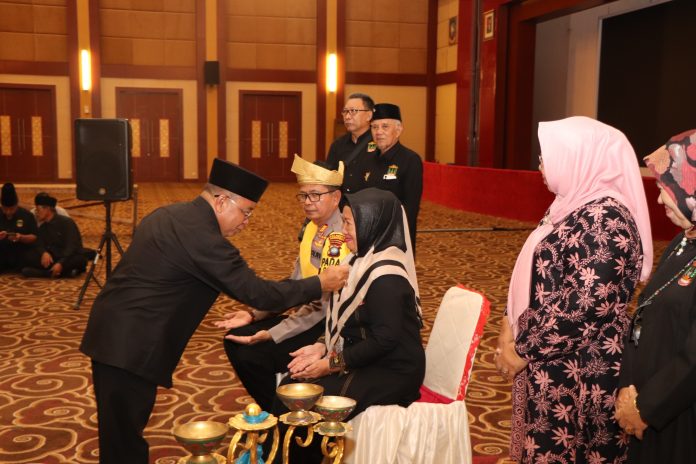 Gladi Resik dilaksanakan oleh beberapa jajaran Kepolisian Polda Kepri, Polresta Tanjungpinang, unsur Pemerintah Provinsi Kepri dan LAM Provinsi Kepri/Tanjungpinang, Kamis (25/1) guna lancarnya perhelatan kunjungan Wakapolri, Komjen Pol. Drs. Agus Andrianto ke Tanjungpinang f,Polresta Tanjungpinang