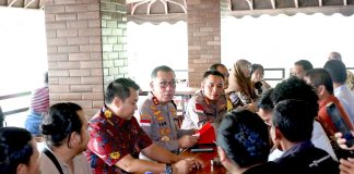 Kapolda “Pemberitaan Relevan dan Akurat dari Media Ciptakan Kondisi Aman” Hal itu disampaikan Kapolda Kepri Irjen. Pol. Drs. Yan Fitri Halimansyah melaksanakan giat Jumat curhat bersama media di Morning Bakery KBC Batam Center, Jumat (26/1) f, Polda Kepri