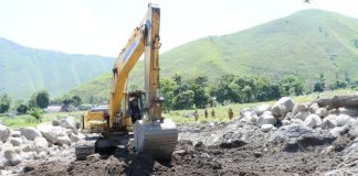 Pemkab Samosir Percepat Pemulihan Lahan Pertanian di Sihotang Pasca Diterpa Longsor Pemerintah Kabupaten Samosir terus berupaya mempercepat pemulihan dan penataan lahan pertanian warga di empat desa di Sihotang, Kecamatan Harian, beberapa waktu lalu f,diskominfo Samosir