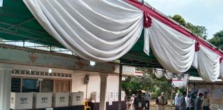 Gerakan Cek Fakta Libatkan 100 Media Lokal dan Nasional Selama Hari Pencoblosan Pemilu Gerakan periksa fakta kolaboratif CekFakta.com yang dikelola tiga organisasi pers: Aliansi Jurnalis Independen (AJI), Asosiasi Media Siber Indonesia (AMSI) dan Masyarakat Antifitnah Indonesia (Mafindo) merampungkan proses pemantauan mis/disinformasi selama hari pencoblosan 14 Februari 2024 f,BI