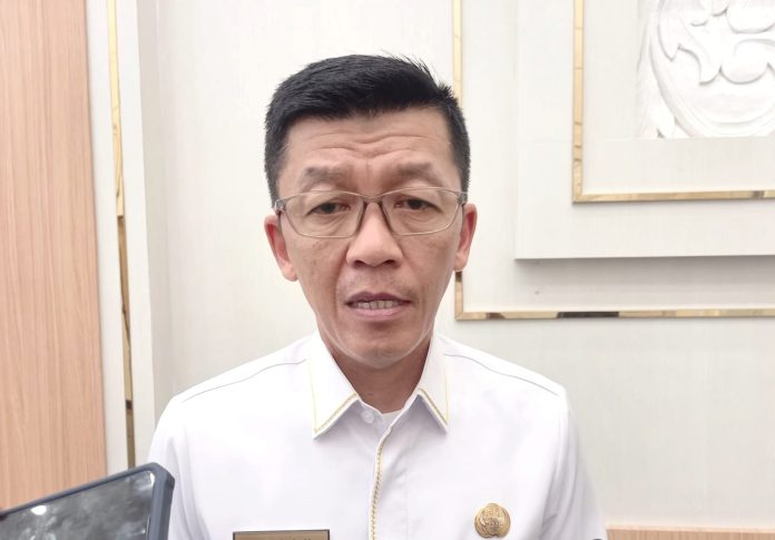 Pj Wali Kota Tanjungpinang, Hasan mengatakan Pemko Tanjungpinang akan menerapkan jam operasional bagi Tempat Hiburan Malam (THM) sepanjang berlangsungnya Bulan Ramadan mendatang di Tanjungpinang f,Pemko Tanjungpinang