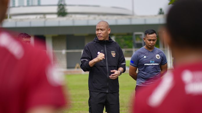 Pelatih kepala tim U-16 Nova Arianto akan melakukan seleksi gelombang ketiga terhadap 34 pemain f,pssi