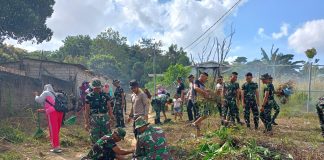 Hari Libur, Satgas TMMD 119 Kodim 0315/Tanjungpinang Kompak Bersama Warga Bersihkan Lingkungan Satgas TNI Manunggal Membangun Desa (TMMD) ke 119 Kodim 0315/Tanjungpinang bersama masyarakat di Kelurahan Teluk Lobam, Kecamatan Sri Kuala Lobam, Kabupaten Bintan dengan kompak melaksanakan bakti sosial berupa Gotong royong bersama, Minggu (3/3/2024),f,(Pendim0315)