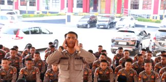 Polda Kepri Tingkatkan Kualitas Bacaan Adzan Personel Lewat Lomba Adzan sebanyak 26 personel Polda Kepri dari berbagai Satker mengikuti perlombaan adzan dengan penuh semangat di Masjid Al-Halim Polda Kepri, Jumat (22/3) f,Polda Kepri