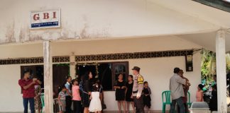 Berikan Rasa Aman, Polres Bintan Lakukan Pengamanan Perayaan Wafatnya Yesus Kristus di Gereja Personil Polres Bintan melaksanakan pengamanan di tempat ibadah, Jumat (29/3) f,Polres Bintan