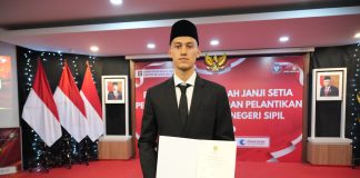 Jay Idzes Pemain Klub Serie B, Venezia Berpeluang Bela Timnas Saat Lawan Vietnam Jay Idzes berpeluang tampil perdana untuk Tim Merah-Putih pada laga lanjutan putaran kedua Kualifikasi Piala Dunia 2026 Zona Asia Grup F kontra Vietnam f,pssi