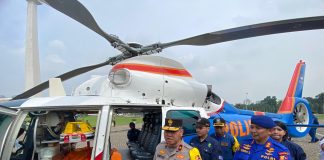 Polri Kerahkan 2 Helikpoter Jadi Ambulans Udara saat Arus Mudik dan Balik Lebaran Polri telah menyiapkan 2 unit helikopter yang akan beroperasi menjadi ambulans udara guna menghadapi arus mudik dan balik Lebaran 2024 f, humas Polri