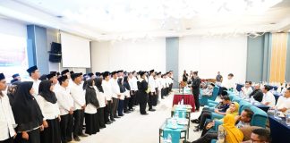192 Anggota PPS Batam Dilantik, Diharapkan Bekerja Sesuai Aturan PKPU Komisi Pemilihan Umum (KPU) Batam melantik 192 Anggota Panitia Pemungutan Suara (PPS) se-Kota Batam di Hotel Planet Holiday, Minggu (26/05/2024) f,Pemko Batam