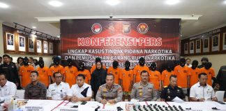 Polda Kepri Amankan 14 Tersangka Narkoba Periode Mei 2024 Wakapolda Kepri Brigjen. Pol. Asep Safrudin, saat memimpin konferensi pers ungkap kasus Tindak Pidana Narkoba periode bulan Mei 2024 di wilayah hukum Polda Kepri yang digelar di Lobby Mapolda Kepri, Kamis (6/6/2024) f,Polda Kepri