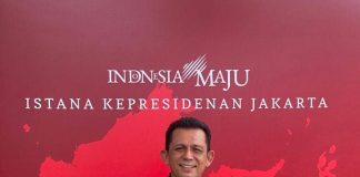 TPID Kepri Raih Penghargaan TPID Provinsi Berkinerja Terbaik, Sukses Kendalikan Inflasi Tim Pengendali Inflasi Daerah (TPID) Provinsi Kepulauan Riau berhasil meraih penghargaan TPID Award 2024 sebagai TPID Provinsi Berkinerja Terbaik di Kawasan Sumatera. Penghargaan diserahkan langsung oleh Presiden RI Joko Widodo kepada Gubernur Ansar Ahmad, di Istana Negara, Jakarta, Jumat (14/6) f,Diskominfo Kepri