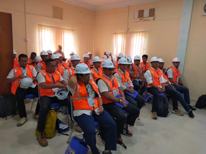 Balai Jasa Konstruksi Wilayah I Banda Aceh dan Dinas Pekerjaan Umum dan Penataan Ruang (PUPR) Provinsi Kepri menggelar kegiatan Fasilitasi Uji Sertifikasi Kompetensi Tenaga Kerja di Kabupaten Bintan, Kamis (13/6/2024) f, PUPR Bintan