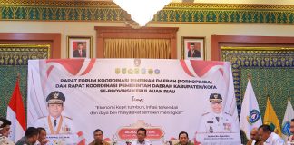 Rakor Forkopimda Kepri dan Pemda, Gubernur Ansar Bahas Inflasi, Stunting, sampai PPDB Pemerintah Provinsi Kepulauan Riau menggelar Rapat Koordinasi Forum Komunikasi Pimpinan Daerah (Forkopimda) dan Pemerintah Daerah Kabupaten/Kota Se-Provinsi Kepri di Gedung Daerah, Tanjungpinang, Selasa (25/06) f, diskominfo Kepri