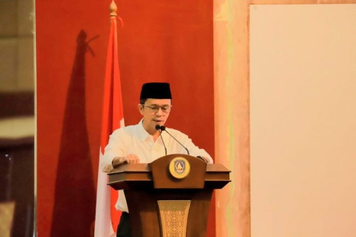 Pendapat Akhir Fraksi Gerindra yang diwakili oleh Muhaimin Ahmad Nasution, ST yang menyetujui Ranperda F4GNPN dan Ranperda Penyelenggaraan Penanggulangan Bencana untuk ditetapkan sebagai Perda. F,DPRD Kepri