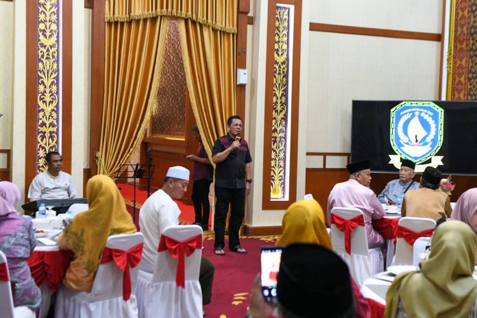 Gubernur Kepulauan Riau H. Ansar Ahmad menghadiri acara Silaturahmi Bersama LAM Provinsi Kepri bertempat di Gedung Daerah, Tanjungpinang, Senin (17/06) malam f,Diskominfo Kepri
