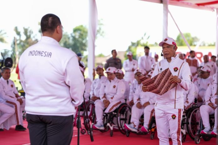 Chief de Mission (CdM) Kontingen Indonesia Reda Manthovani mengatakan, secara realistis Kontingen Indonesia menargetkan meraih 1 medali emas, 2 perak dan 3 perunggu pada perhelatan akbar empat tahunan Paralimpiade 2024 di Paris, Perancis mendatang.(foto:egan/kemenpora.go.id)