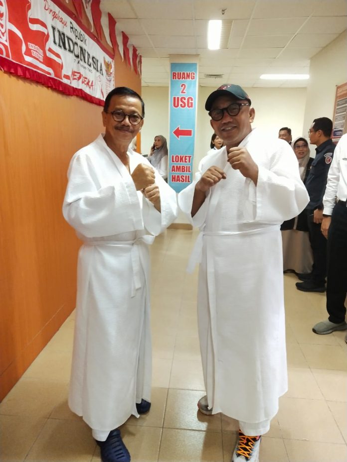 Pasangan bakal calon Walikota dan Wakil Walikota Tanjungpinang, Lis Darmansyah dan Raja Ariza (Lis-Raja), menjalani pemeriksaan kesehatan di Rumah Sakit Raja Ahmad Tabib (RSUD RAT) Provinsi Kepri. Pada Sabtu pagi, pukul 7.00 WIB