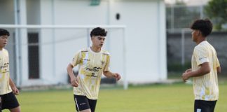 Matther Baker Resmi Bergabung dengan Tim U-17 Indonesia di TC Bali Matther Baker, pemain tim U-17 yang bermain di klub Melbourne City, sudah bergabung dengan rekan-rekan satu timnya di TC Bali. Baker hadir Senin (19/8) di sore hari f,pssi