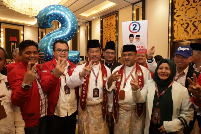 Pasangan calon (paslon) nomor urut 2 Pilkada Kepri, HM Rudi dan H Aunur Rafiq (Rudi-Rafiq), akan memulai kampanye perdana mereka, di Posko Pemenangan Seipanas, Batam, Sabtu (28/9/2024). f,dok tim Rudi-Rafiq