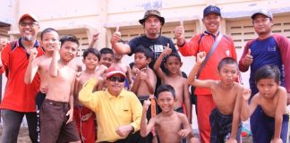 Raja Ariza: Dari Kerak Nasi ke Kursi Wakil Walikota Tanjungpinang Bakal Calon Wakil Walikota Tanjungpinang, Raja Ariza, memiliki cerita hidup yang penuh inspirasi, berawal dari masa-masa sulit di tahun 1965-an. f,dok