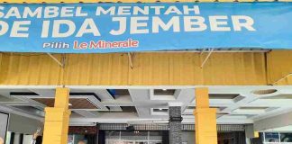Warung Sambal Mentah Bude Ida Resmi Hadir di Tanjungpinang: Tambah Ragam Kuliner Kota Penjabat (Pj.) Wali Kota Tanjungpinang, Andri Rizal, meresmikan Warung Sambal Mentah Bude Ida Jember di Batu 8 Atas, Kota Tanjungpinang, Jumat (6/9/2024). F,Pemko Tanjungpinang