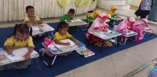 Polres Bintan Gelar Lomba Mewarnai TK-PAUD Sambut HUT Lalu Lintas ke-69 Satuan Lalu Lintas Polres Bintan Polda Kepulauan Riau mengadakan lomba mewarnai bagi siswa-siswi Taman Kanak-Kanak (TK) dan Pendidikan Anak Usia Dini (PAUD) di Gedung Nasional Tanjung Uban, Senin (9/9/24). f, Humas Polres Bintan