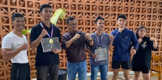 Camp MMA Tanjungpinang: Mencetak Petarung Tangguh dari Sebuah Gudang Tua Pemilik Camp MMA Tanjungpinang, Saidina Ali mengatakan Bakal Calon Wakil Wali Kota Tanjungpinang Raja Ariza merupakan salah satu sosok penting yang membantu pembiayaan atlet f,kiriman untuk BI