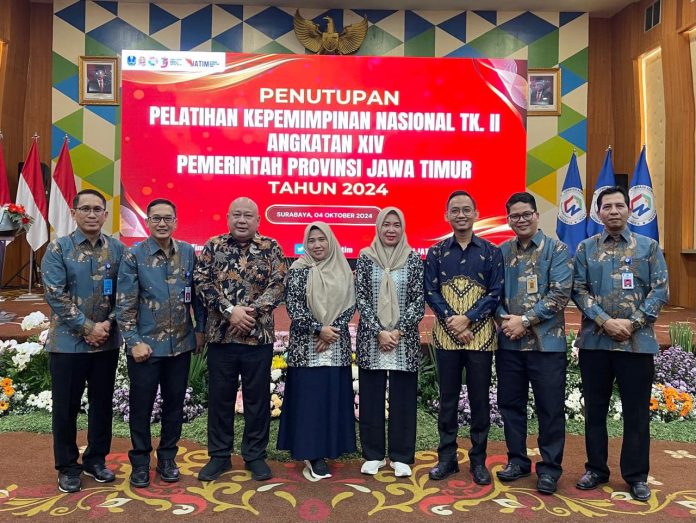 Kadis Kominfo, Rudi Panjaitan; Kadis Cipta Karya dan Tata Ruang (CKTR), Azril Apriyansyah; dan Kadis Pendidikan, Tri Wahyu Rubianto. Sementara itu, Kadis Sosial dan Pemberdayaan Masyarakat, Leo Putra, lulus dengan predikat Memuaskan. f,Pemko Batam