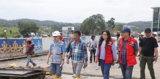 Batam Tak Boleh Stagnan: Usai Cuti, HMR Langsung Gaspol Tinjau Tiga Proyek Infrastruktur Penting Usai menjalani cuti tanpa tanggungan negara, Wali Kota Batam sekaligus Kepala Badan Pengusahaan (BP) Batam, H Muhammad Rudi (HMR), langsung bergerak meninjau sejumlah proyek infrastruktur strategis, Minggu (24/11/2024) f,Pemko Batam