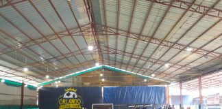 Warga Telukkeriting Kompak Dukung Rudi-Rafiq, Siap Menangkan HMR sebagai Gubernur Kepri Antusiasme warga Telukkeriting sangat terasa dalam acara Silaturahmi dan Kampanye Dialogis pasangan calon Gubernur dan Wakil Gubernur Kepri, H Muhammad Rudi dan H Aunur Rafiq (Rudi-Rafiq), yang digelar di Kecamatan Tanjungpinang Kota, Kota Tanjungpinang, Rabu (6/11/2024). F, tim HMR