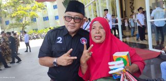 Lis-Raja Siapkan Transformasi Kesehatan di Tanjungpinang, Terapkan Layanan Gratis dan Modernisasi RSUD Lis Darmansyah, yang sebelumnya menjabat sebagai Wali Kota Tanjungpinang (2013-2018), telah memperluas fasilitas kesehatan, seperti puskesmas dan RSUD, untuk memastikan kenyamanan pasien. f,tim Lis-Raja