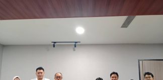 KKJ Ajukan Perlindungan Saksi dan Korban Kasus Penyerangan Kantor Jubi Papua ke LPSK Komite Keselamatan Jurnalis (KKJ) bersama Koalisi Advokasi Keadilan dan Keselamatan Jurnalis di Tanah Papua mengajukan permohonan perlindungan bagi saksi dan korban kasus penyerangan bom molotov terhadap kantor redaksi Jubi Papua, Senin, (11/11/2024) f,KKJ