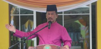 HMR Ikhlas, Tidak Gugat Hasil Pilkada Kepri ke MK Wali Kota Batam H Muhammad Rudi (HMR), yang juga calon Gubernur Kepulauan Riau (Kepri) memilih tak melakukan gugatan ke Mahkamah Konstitusi (MK), atas hasil Pilkada Kepri. F, dok