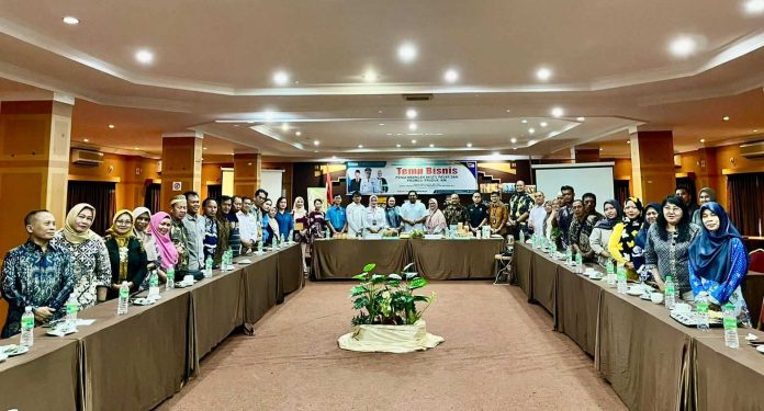 Dinas Perdagangan dan Perindustrian (Disdagin) Kota Tanjungpinang menggelar acara Temu Bisnis Pengembangan Akses Pasar dan Produk Industri Kecil Menengah (IKM), di Hotel Pelangi, Rabu (18/12/2024). F, Pemko Tanjungpinang