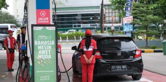 Satgas Nataru Pertamina, Layanan dan Distribusi Energi Aman dan Lancar di Kepri PT Pertamina Patra Niaga Regional Sumatera Bagian Utara (Sumbagut) berhasil memastikan pasokan energi tetap aman dan lancar selama perayaan Natal 2024 dan Tahun Baru 2025 di Kepulauan Riau (Kepri). F, Pertamina