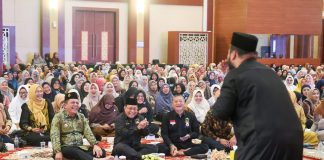 Peringatan Isra Mikraj Nabi Muhammad SAW 2025, Gubernur Ansar Ajak Pegawai Pemprov Kepri Tingkatkan Iman dan Taqwa Pegawai Muslim di lingkungan Pemerintah Provinsi Kepulauan Riau (Kepri) memadati Aula Wan Seri Beni, Dompak untuk mengikuti Peringatan Isra Mikraj Nabi Muhammad SAW Tahun 2025 M / 1446 H tingkat Provinsi Kepri, Kamis (30/1). F, diskominfo Kepri