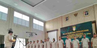 Pemko Tanjungpinang Hadiri Pengukuhan Ketua PPAD Kepri Masa Bakti 2023-2028 Pemerintah Kota (Pemko) Tanjungpinang menghadiri acara Pengukuhan Ketua Persatuan Purnawirawan Angkatan Darat (PPAD) Provinsi Kepulauan Riau Masa Bakti 2023-2028 yang digelar di Gedung Serbaguna Makorem 033/WP Tanjungpinang, Jumat (31/01/2025). f,Pemko Tanjungpinang