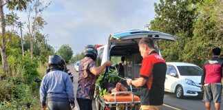 Tabrakan Maut di Sungai Carang Tanjungpinang, Dua Pengendara Tewas di Tempat Kecelakaan fatal terjadi di Jalan Sungai Carang, Senggarang, Kota Tanjungpinang, Senin (10/2/2025) sekitar pukul 06.30 WIB. f,warga