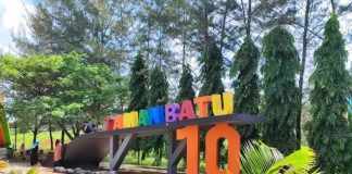 Keamanan dan Kenyamanan Taman Kota Masih Jadi Pekerjaan Rumah Pemkot Tanjungpinang Kepala Dinas Perumahan Rakyat, Kawasan Permukiman, dan Pertamanan, Agustiawarman, mengatakan bahwa peningkatan fasilitas keamanan taman menjadi prioritas dalam perencanaan ke depan