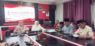 Harga Daging Sapi Segar Maksimal Rp 170 Ribu per Kg Jelang Lebaran rapat koordinasi Pemkot Tanjungpinang dengan distributor bahan pokok, agen LPG, dan SPBU di Kantor Bapelitbang, Senin (24/3). f,diskominfo Tanjungpinang
