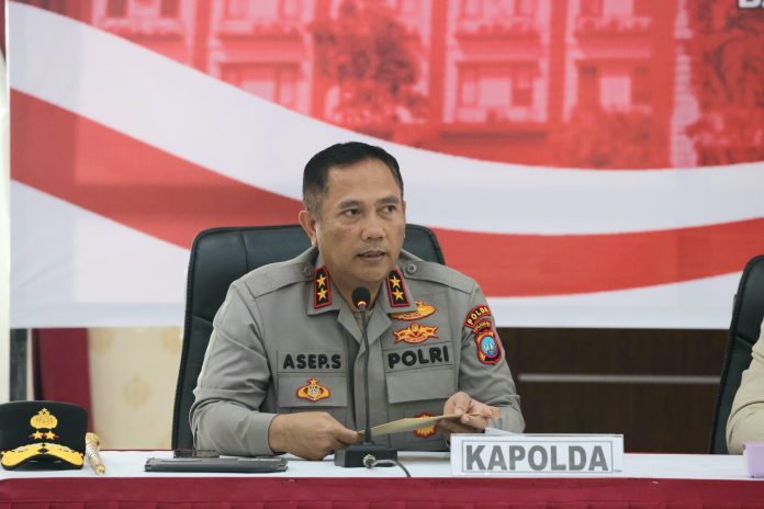 Kepala Kepolisian Daerah (Kapolda) Kepulauan Riau (Kepri), Irjen. Pol. Asep Safrudin, mengimbau masyarakat untuk tidak mudah percaya kepada oknum yang menjanjikan kelulusan dalam seleksi penerimaan terpadu anggota Polri dengan imbalan tertentu, f, Polda Kepri