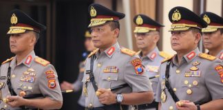 Kapolri Pimpin Sertijab Sejumlah Pejabat Polri, Irjen Pol Suwondo Nainggolan Jabat Aslog Kapolri Kapolri memimpin langsung upacara serah terima jabatan (Sertijab) sejumlah perwira tinggi Polri di Mabes Polri, Jakarta, Jumat (14/3).f,Humas Polri