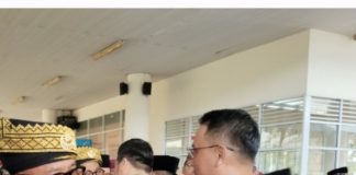 Wali Kota Tanjungpinang Lis Darmansyah dan Wakil Wali Kota Raja Ariza Tiba di Tanjungpinang, Bawa Harapan Baru untuk Kesejahteraan Masyarakat Wali Kota Tanjungpinang, Lis Darmansyah, dan Wakil Wali Kota, Raja Ariza, tiba di Bandara Raja Haji Fisabilillah (RHF) Tanjungpinang Sabtu (1/3/2025) pagi. F, BI