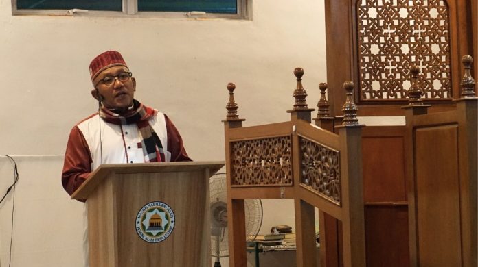 Wali Kota Tanjungpinang, Lis Darmansyah, bersama Wakil Wali Kota, Raja Ariza, melaksanakan agenda Safari Ramadan 1446 H di Masjid Sabilurrosyad, Perumahan Alam Tirta Lestari, Kelurahan Pinang Kencana, Kecamatan Tanjungpinang Timur, Kamis (6/3/2025) f, diskominfo Tanjungpinang