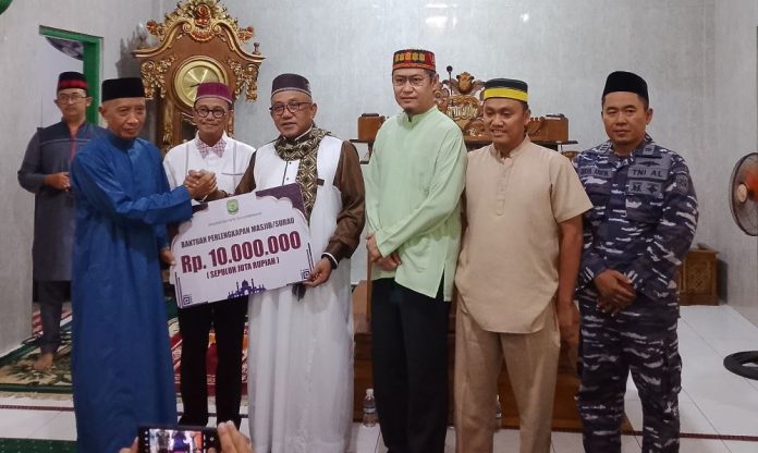 Safari Ramadan di Masjid Al Jannatun Naim, Jalan Brigjen Katamso, Kelurahan Kemboja, Kecamatan Tanjungpinang Barat, Sabtu (22/3/2025) malam. F, diskominfo Tanjungpinang