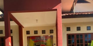 Diviralkan Sebagai Pelaku Penggelapan Mobil, PNS di Tanjungpinang Tempuh Jalur Hukum Pegawai Negeri Sipil (PNS) Pemerintah Kota (Pemkot) Tanjungpinang, Vina Saktiani, melaporkan akun Instagram @boy.inok ke Polresta Tanjungpinang atas dugaan pencemaran nama baik melalui media sosial, Senin (7/4/2025).f, kiriman untuk BI