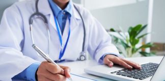 Menkes: SIP Dokter Umum bagi Peserta PPDS Bersifat Opsional, Ringankan Beban Finansial Menteri Kesehatan RI, Budi Gunadi Sadikin, menyatakan bahwa pemberian Surat Izin Praktik (SIP) sebagai dokter umum bagi peserta Program Pendidikan Dokter Spesialis (PPDS) bersifat opsional, f,kemkes