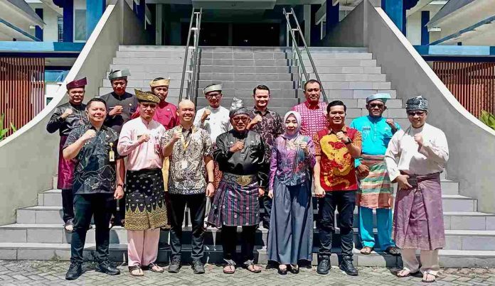 Wali Kota Tanjungpinang, Lis Darmansyah, memberikan apresiasi tinggi terhadap inovasi aksi perubahan yang digagas Kepala Seksi Intelijen Kejaksaan Negeri (Kejari) Tanjungpinang, Senopati, Jumat (11/4/2025) f, diskominfo Tanjungpinang